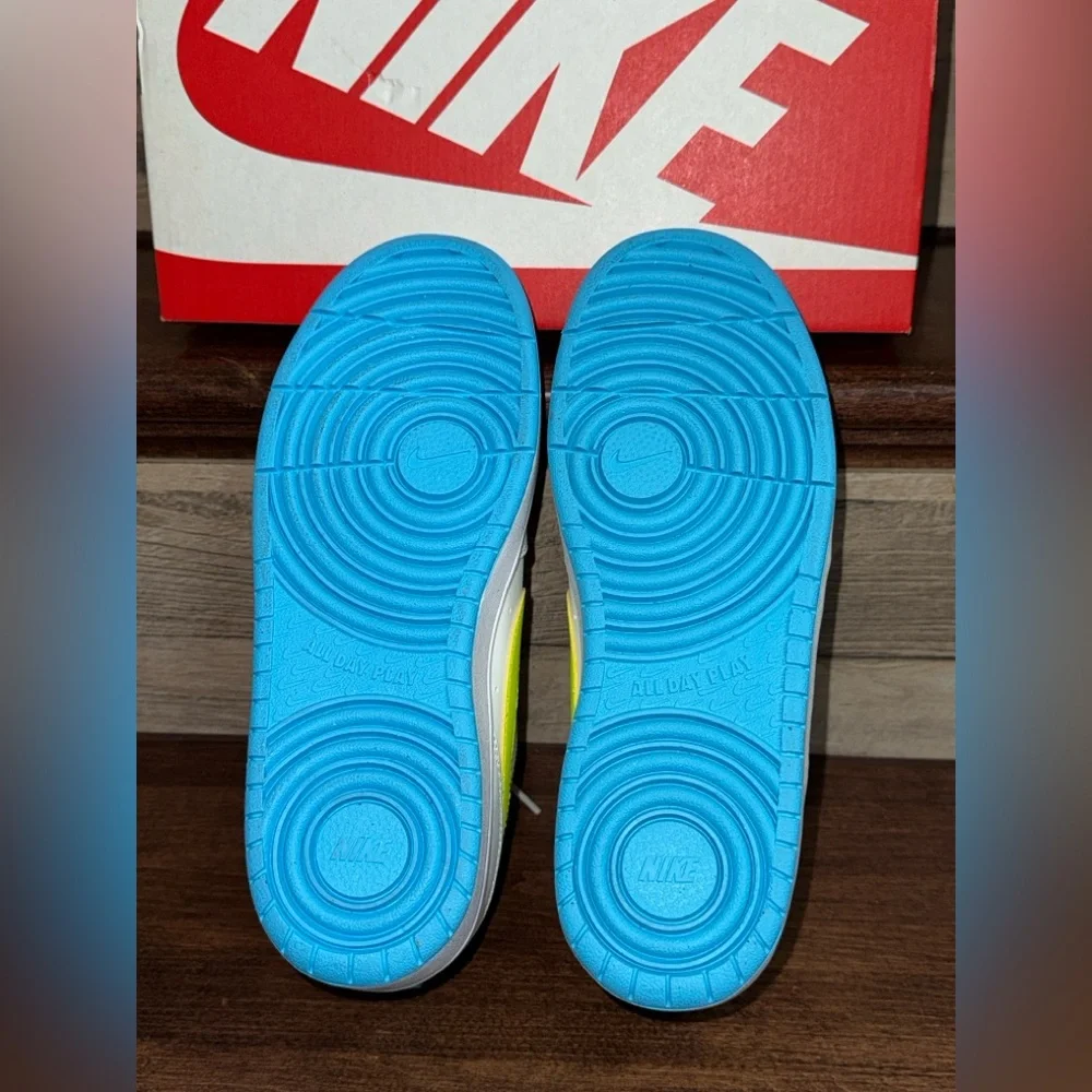 Cute 🥰 Nike Court Borough Low 2 GS /7Y 'White Baltic Blue Volt' Women's Size 8.5 - Picture 10 of 15